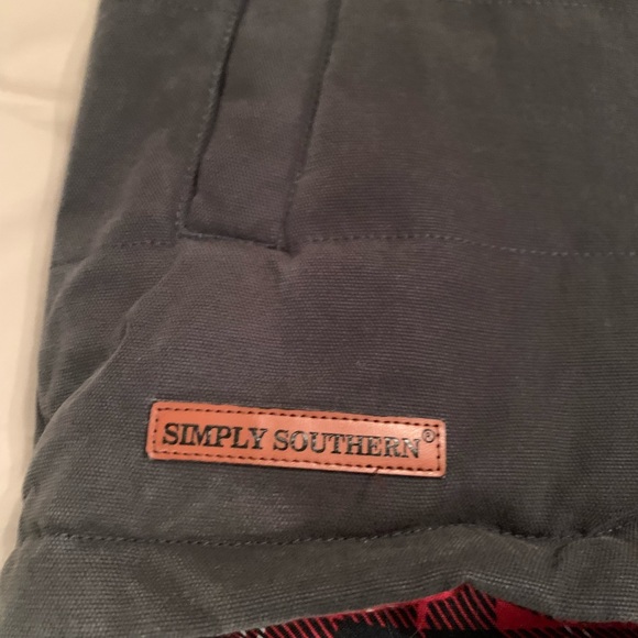 Simply Southern Vest - Picture 2 of 3